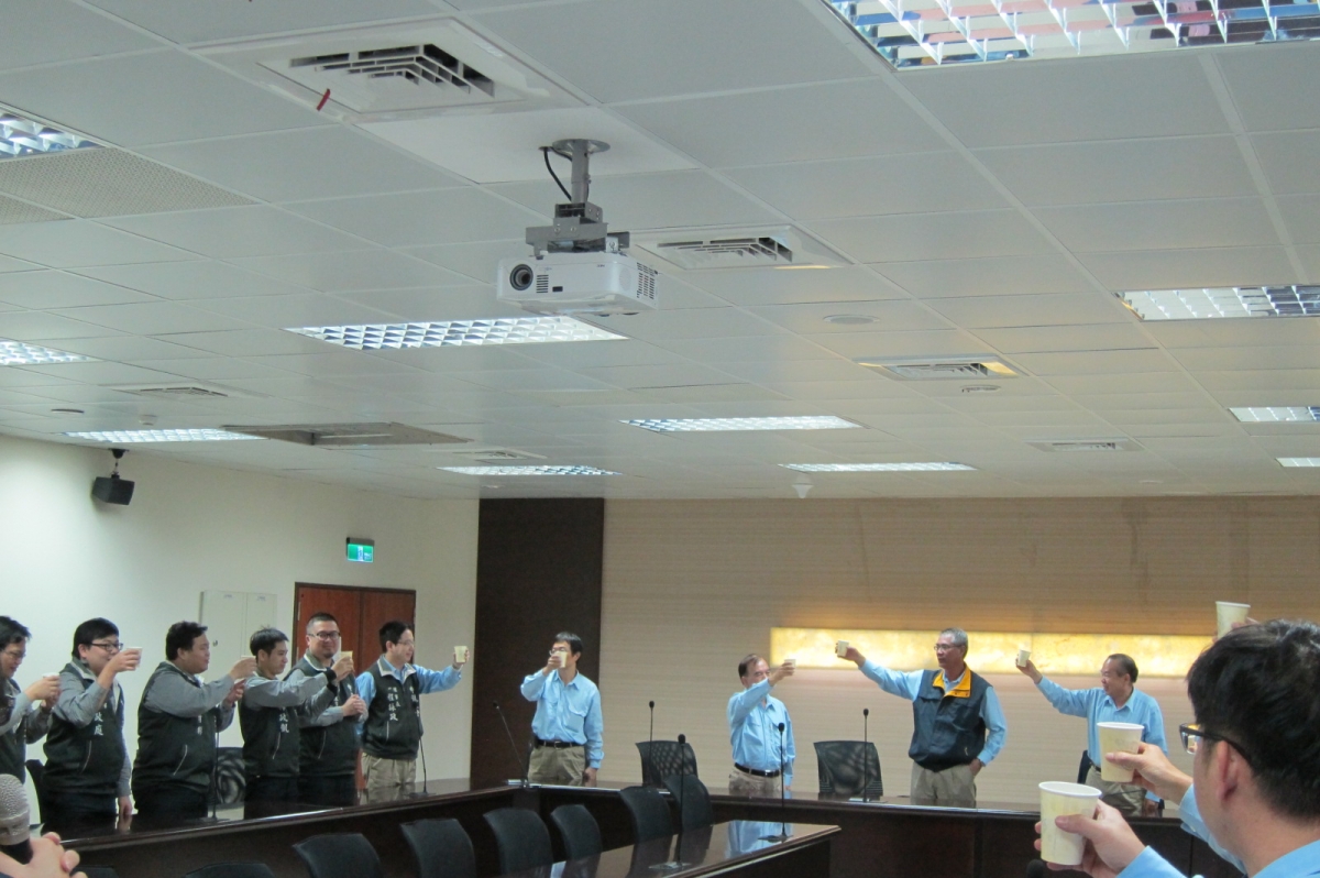 104.02.24 104年度公司新春團拜