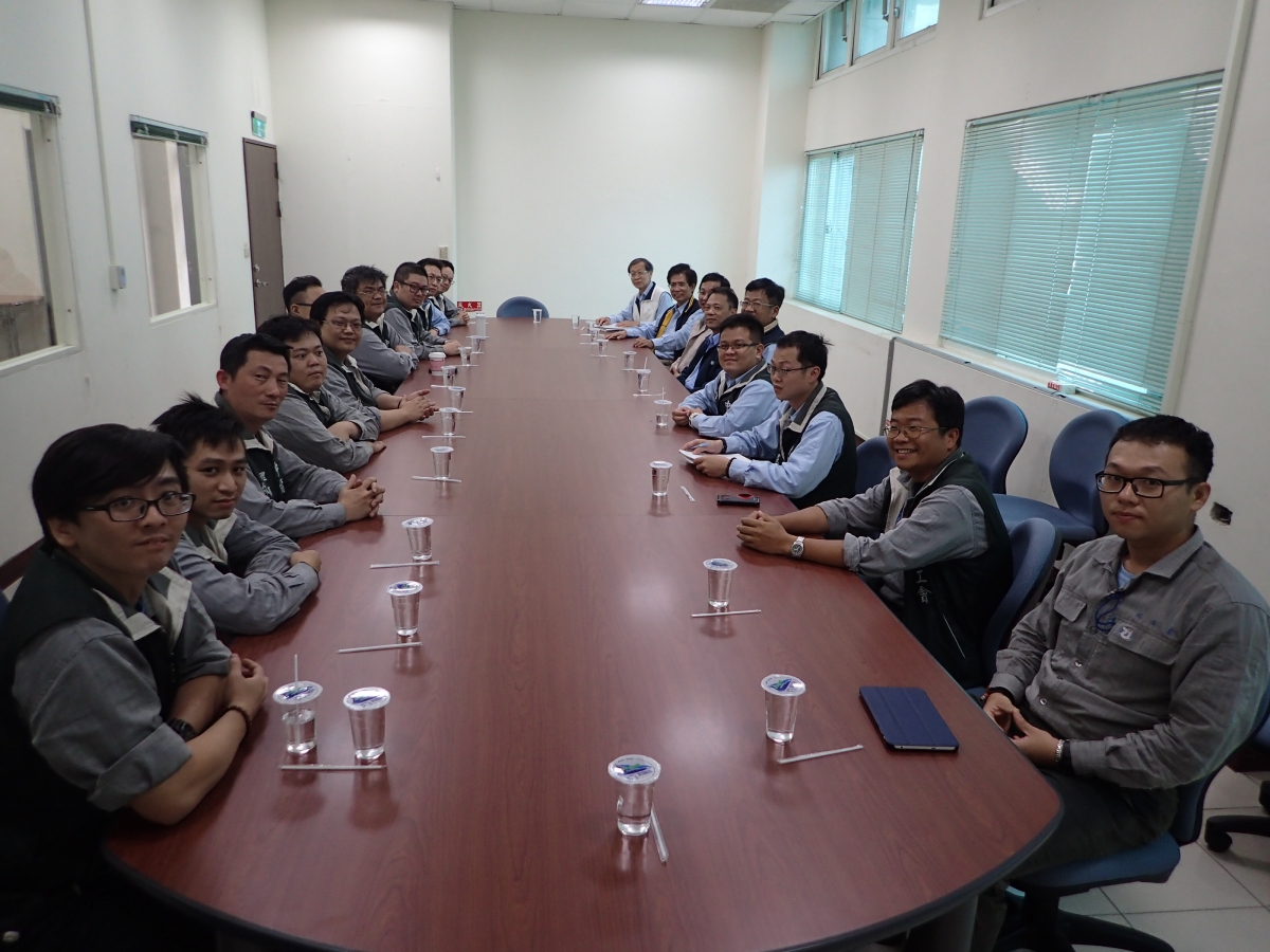 105.12.02 蒞訪留念-董事長